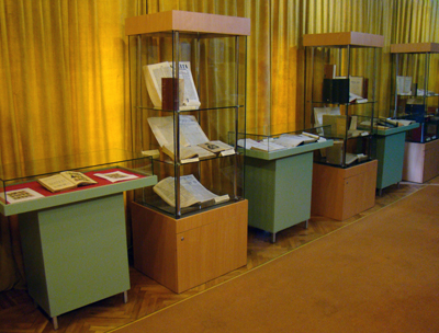 Imagine din expozitia Valori bibliofile �n anticariate